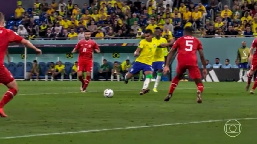 Brasil marca gol contra Sérvia - Foto: Reprodução/TV Globo