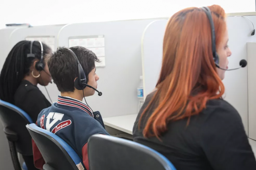 Empresa de call center abre 300 vagas em Campinas para operação na área de inadimplência; veja salário — Foto: Fabio Tito/G1