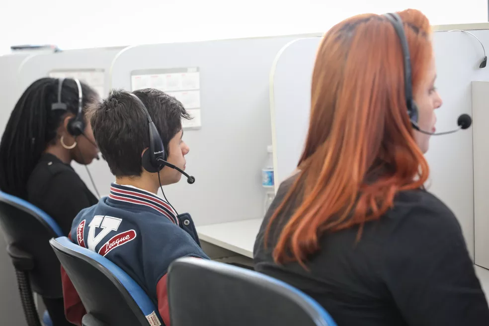 Empresa de call center abre 300 vagas em Campinas para operação na área de inadimplência; veja salário  — Foto: Fabio Tito/G1