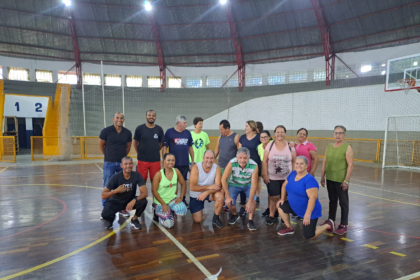 SEJEL promove aulas de Vôlei Adaptado para o Programa Melhor Idade no Ginásio de Esportes Ronaldão - Foto: Divulgação/Prefeitura de Capivari