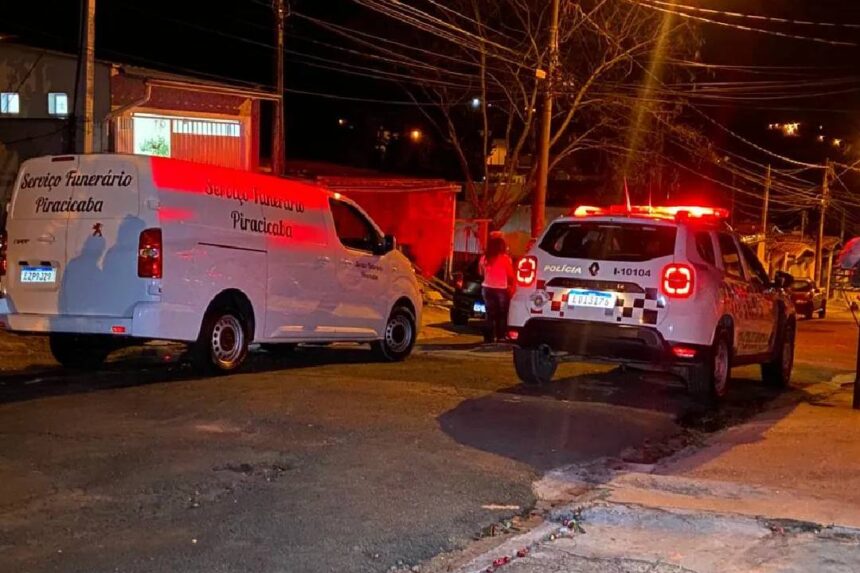 Mulher foi morta a tiros no bairro Jaraguá, em Piracicaba — Foto: Edijan Del Santo / EPTV