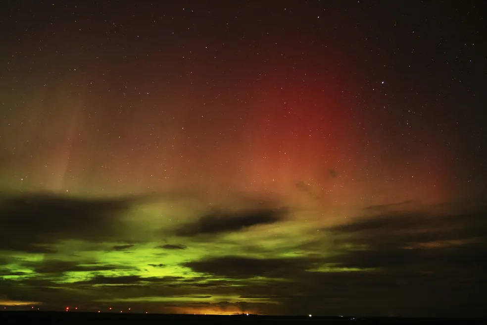 Aurora boreal vista no estado de Washington, nos EUA, em 24 de abril de 2023 — Foto: Ted S. Warren/AP