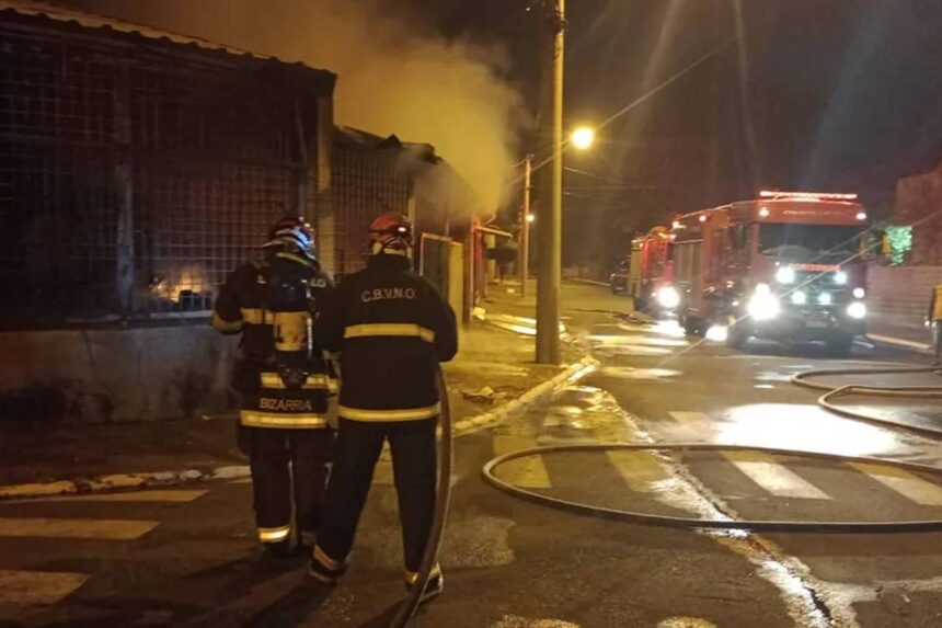 incêndio em casa mobiliza Corpo de Bombeiros em Nova Odessa - Foto: Arquivo Pessoal