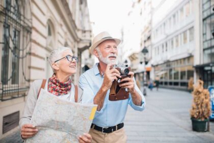 Segundo a Embratur, Agência Brasileira de Promoção Internacional do Turismo, essa é uma das melhores fases da vida para sair viajando. Foto: iStock