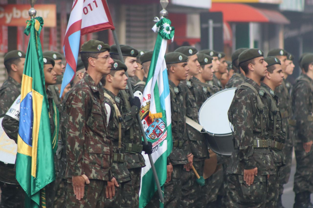 Desfile Cívico de Capivari reúne cerca de 10 mil pessoas para celebrar os 191 anos da cidade