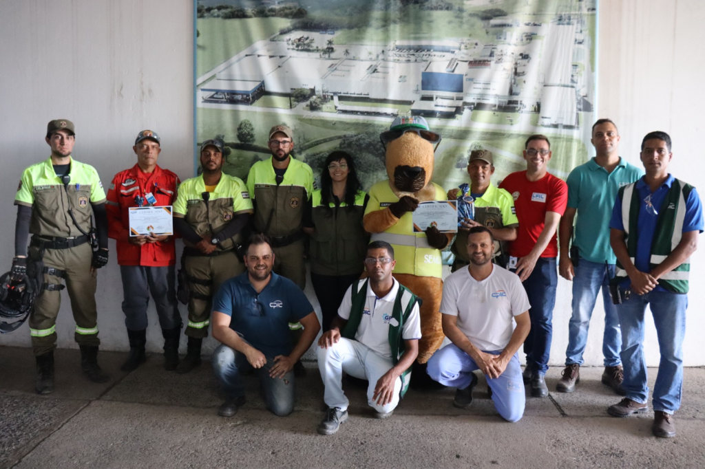 Mascote Capivaldo Encanta Colaboradores durante Blitz Educativa em Capivari - Foto: Divulgação/Prefeitura de Capivari