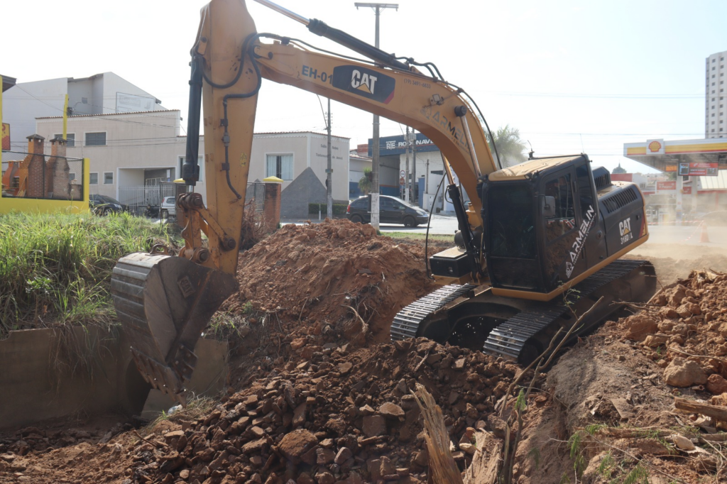 Capivari inicia operação de reparos na região central para solucionar problema antigo - Foto: Divulgação/Prefeitura de Capivari