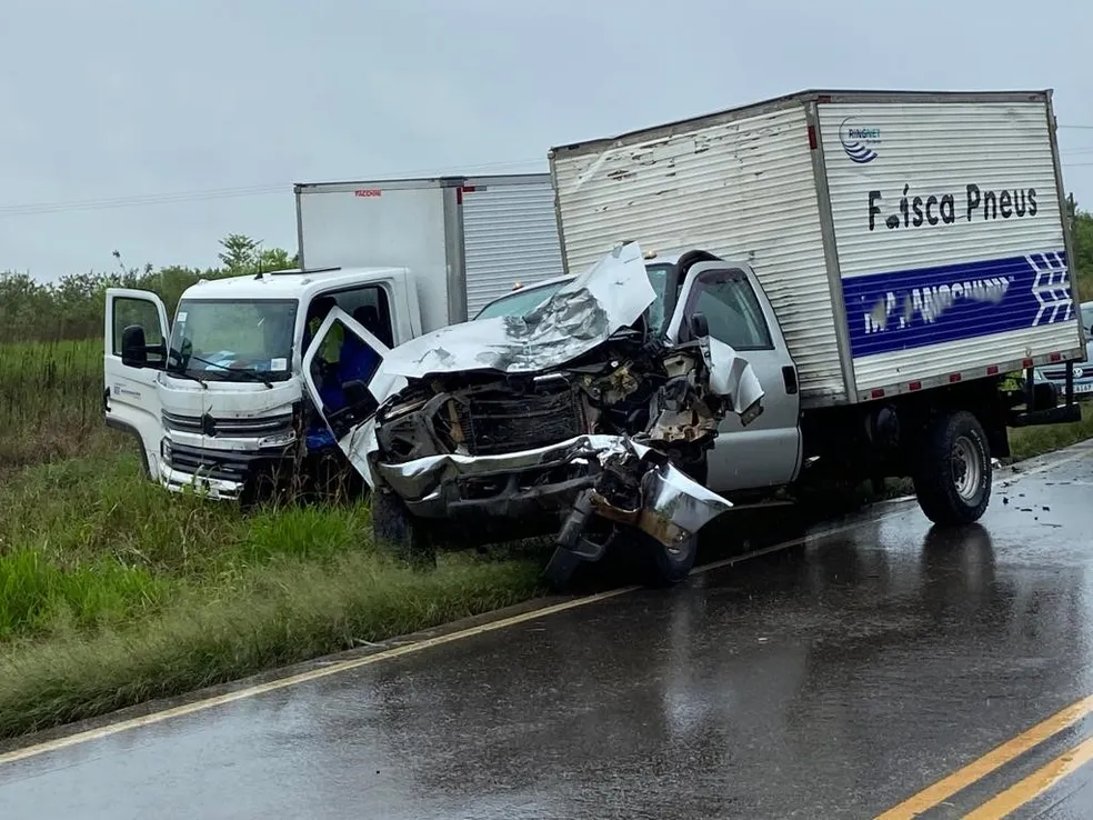 Acidente na Estrada da Ceasa em Piracicaba — Foto: Edijan Del Santo/EPTV