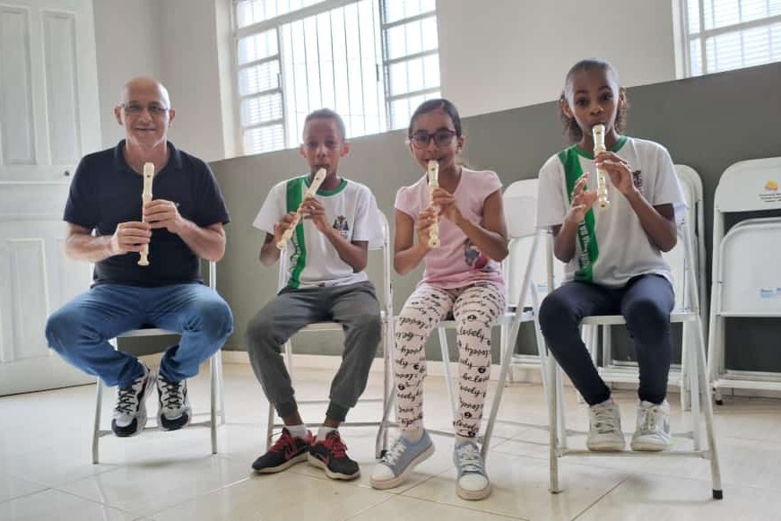 Projeto "Musicalizando Capivari" Abre Inscrições para Aulas de Flauta Doce - Foto: Divulgação/Prefeitura de Capivari