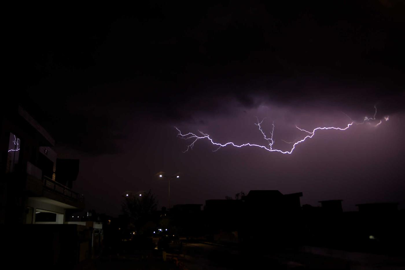 Piracicaba registra mais de 4.600 raios durante chuvas em uma única noite — Foto: Reprodução