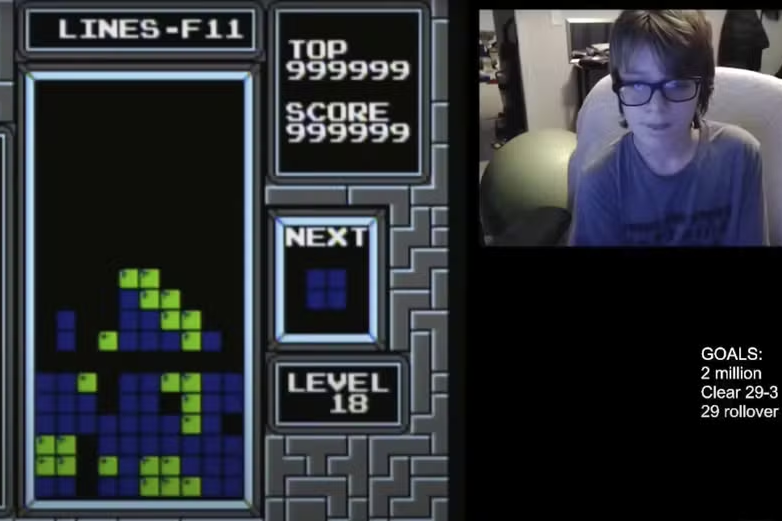 Garoto de 13 Anos se Torna o Primeiro Jogador a Vencer o 'Tetris' — Foto: Willis Gibson/via Associated Press