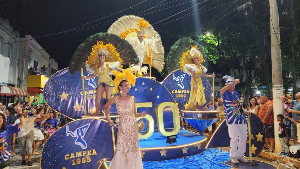 Desfile 50 anos da Vai Com Tudo e +10 - Foto: Tonny Machado