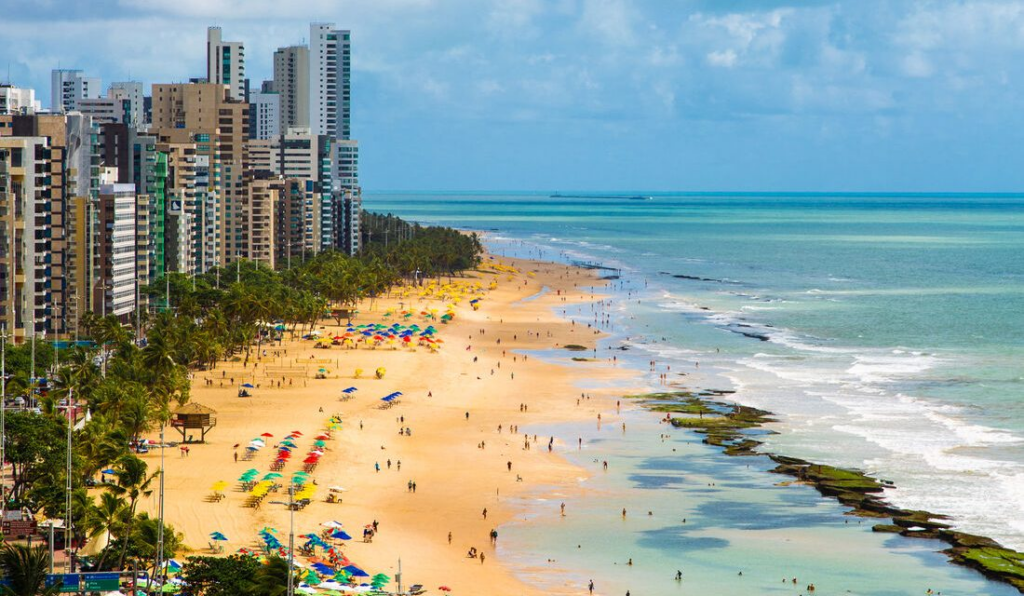 PEC das Praias pode 'privatizar' terrenos á beira mar - Foto: Reprodução