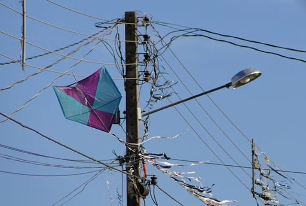 Acidentes com pipas causam quedas de energia para 200 mil pessoas em São Paulo — Foto: Divulgação