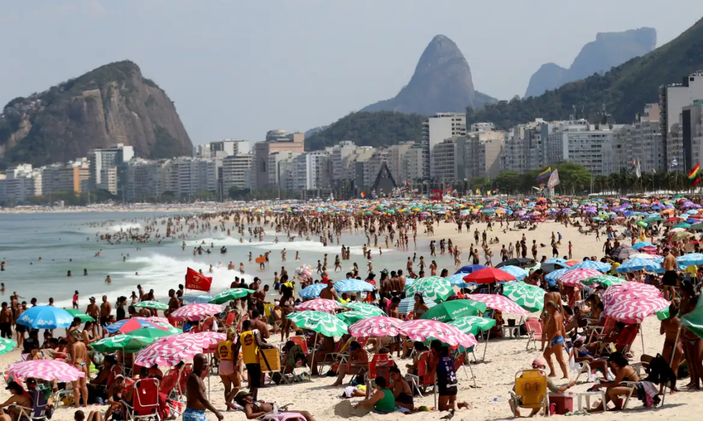 Alta temporada de verão no Brasil deve registrar recorde de faturamento no turismo - Foto: Reprodução