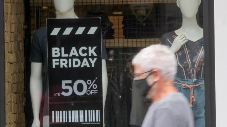 Procon alerta consumidores para cuidado com aumentos de preços antes da Black Friday - Foto: Reprodução