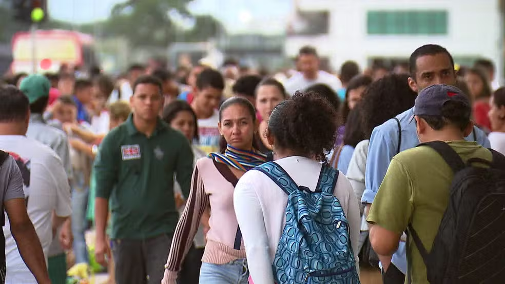 Expectativa de vida do brasileiro sobe para 76,4 anos e supera índice pré-pandemia — Foto: Reprodução/GloboNews